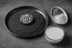 Beetroot Idiyapam [with Jaggery] [2 Big Pcs]