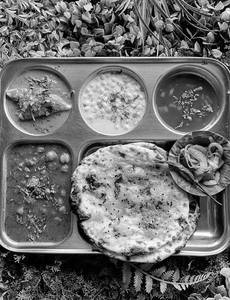 Tandoori Paneer Kulcha Thali (2 Pc)