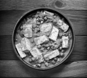 Matar Paneer