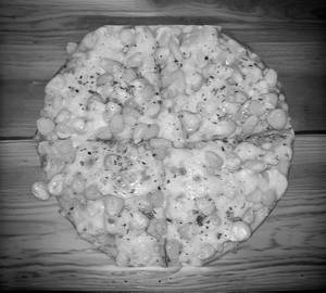 Jain Cheese Corn Pizza