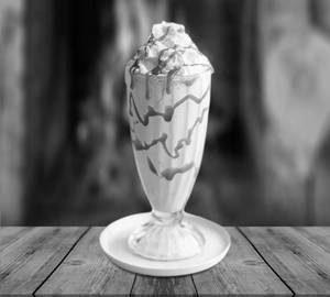Caramel nuts thick shake