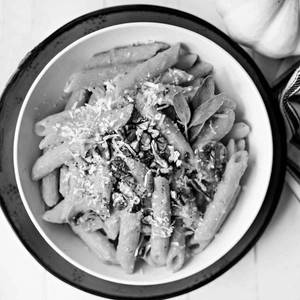 Non Veg Penne With Mushroom White Sauce