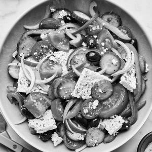 Greek Salad [250 gms] [Serves 1]