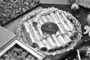 Kaju Pista Roll