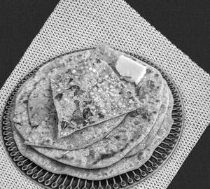 Paneer paratha spicial