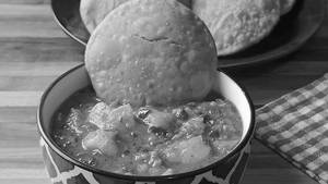 Kachori Subji (2Pcs Khasta)