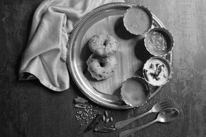 Regular Medu Vada [2 Pieces]