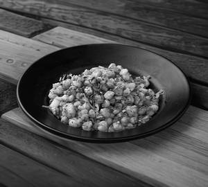 Salty corn pepper