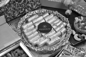 Kesar Roll