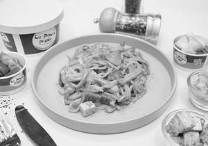 Veg Spaghetti - Rosy Red