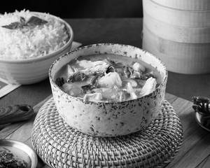 Chicken Red Thai Curry