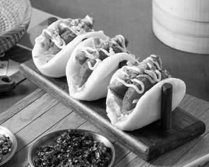 Crispy Veg Patty Bao [1 Pc]