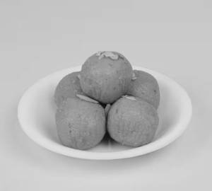 Plain Besan Ladoo