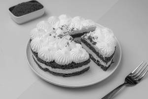 Red Velvet Cake [350 Gms]