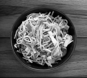 Veg Hakka Noodles