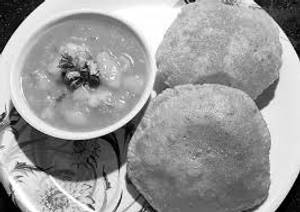 Puri With Aloo Sabji