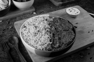 Dal Makhani With Jeera Rice And Salad Bowl