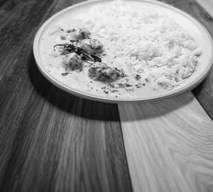 Khadhi chawal [1 plate]