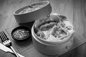 Veg Momo Steam