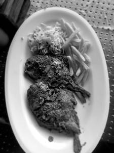Pomfret Masala Rava Fry (2Pcs)