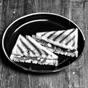 Club grilled sandwich