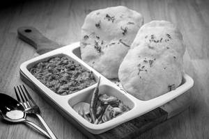 Amritsari Chole Bhature