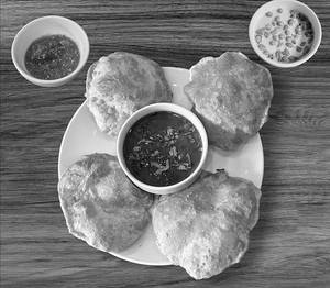 Puri Sabji (no Onion Garlic)
