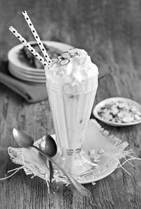 Vanilla Shake