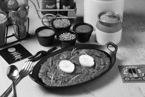Tawa Egg Masala