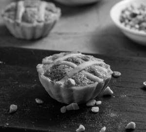 Almond Cheese Tart