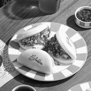 Juhu Beach Dabeli Bao