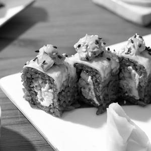Avocado Cucumber Sushi