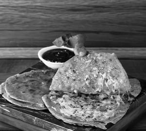 Cheese Paratha [2 Pieces]