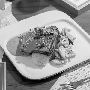 Grilled Cottage Cheese Steak