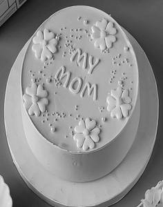 Mother's Day Cake 500gms (eggless)