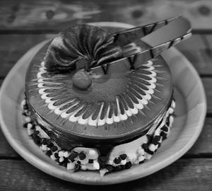 Blackcurrant Pastry Cake