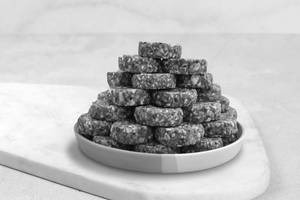 Crunchy Date Power Chikki