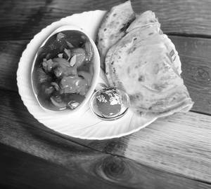 Laccha Paratha Combo