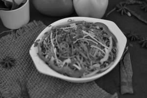 Veg Hakka Noodles