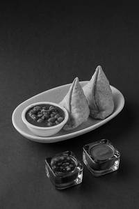 Punjabi Samosa 2 Pcs