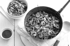 Prawns Hakka Noodles