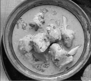 chicken malwani half