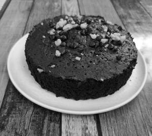 Chocolate Walnut Cake [Without Icing Cake] [With Egg]
