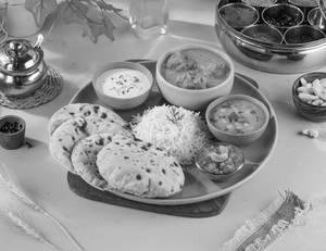 Shahi Chicken - Feast Thali
