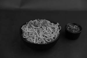 Veg Hakka Noodles
