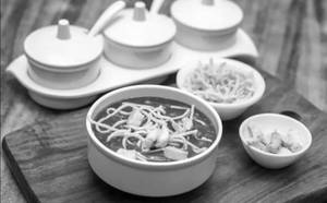 chicken noodles soup