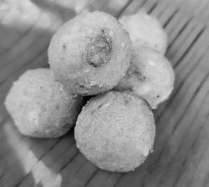 Ravva Laddu