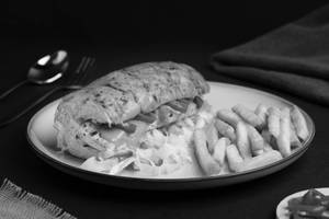 Peri Peri Paneer Sandwich