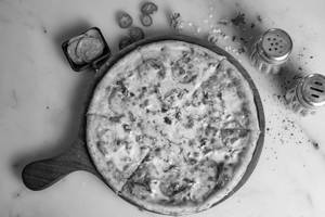 Classic Chicken Pepperoni Pizza