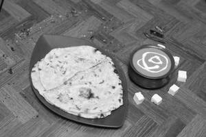 Paneer Butter Masala With Baby Naan